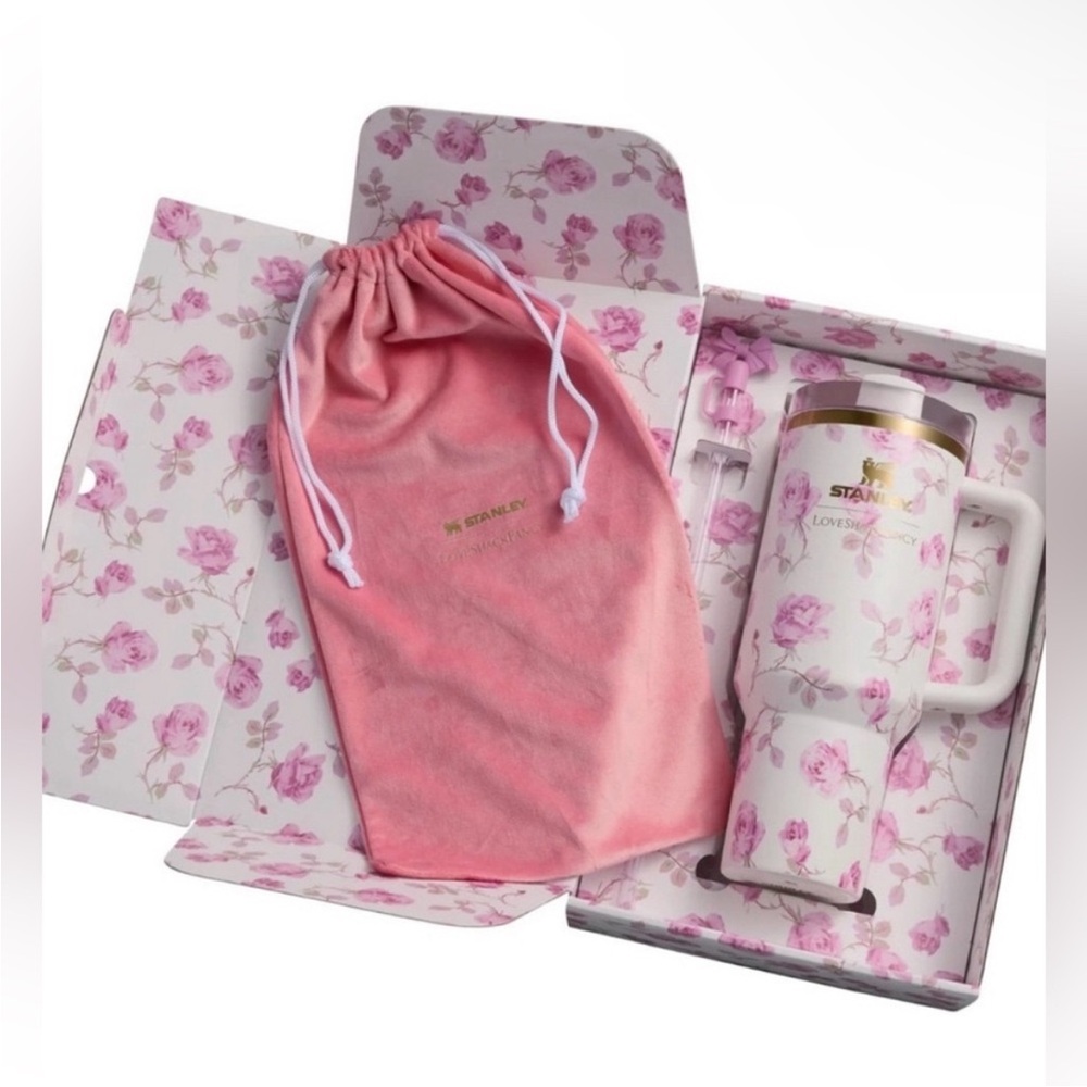 Stanley X Love Shack Fancy 40oz FINAL PRICE quencher tumbler  ribbon rosa.